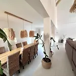 Villa Tapadla