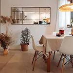 Villa Tapadla Holiday home *